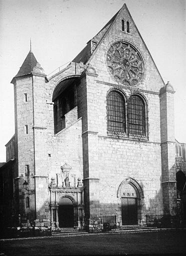 Façade occidentale vue du nord-ouest