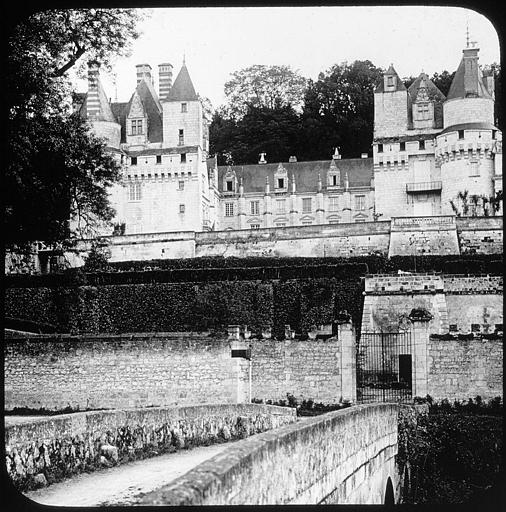 Aile est, façade sur cour