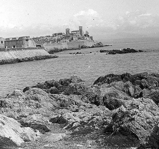 Vue d'ensemble du fort et des remparts