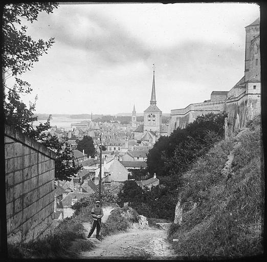 Vue de la ville et de la Loire