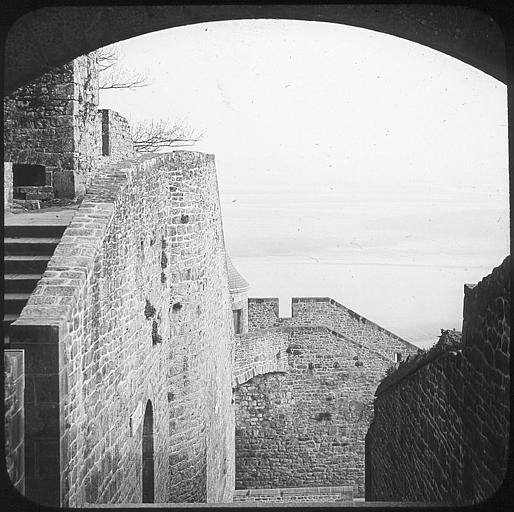 Arrivée à l'abbaye