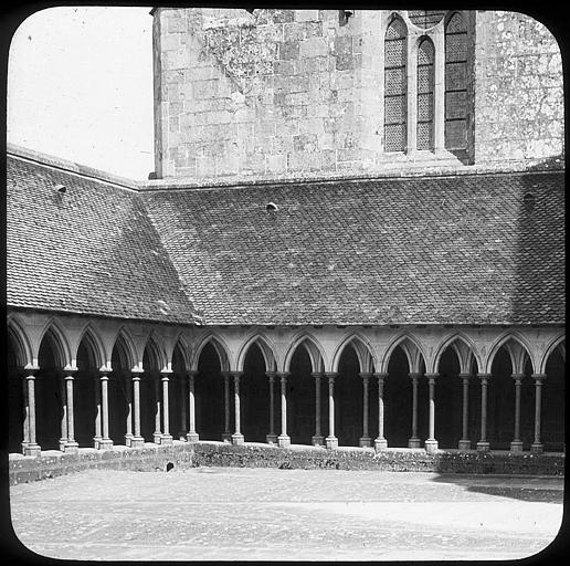 Angle des galeries du cloître