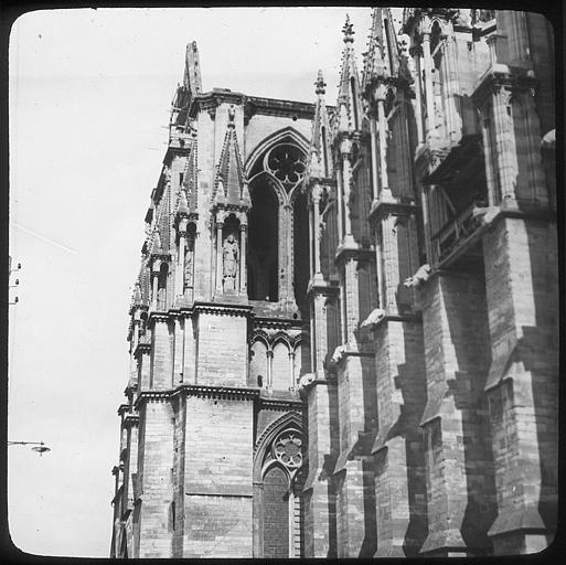 Transept nord vu du nord-ouest