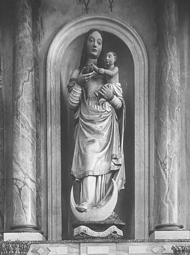 Statue de la Vierge