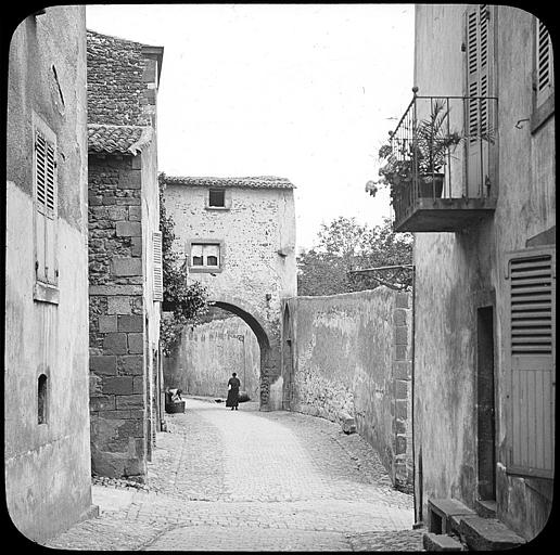 Maison en galerie sur la ruelle