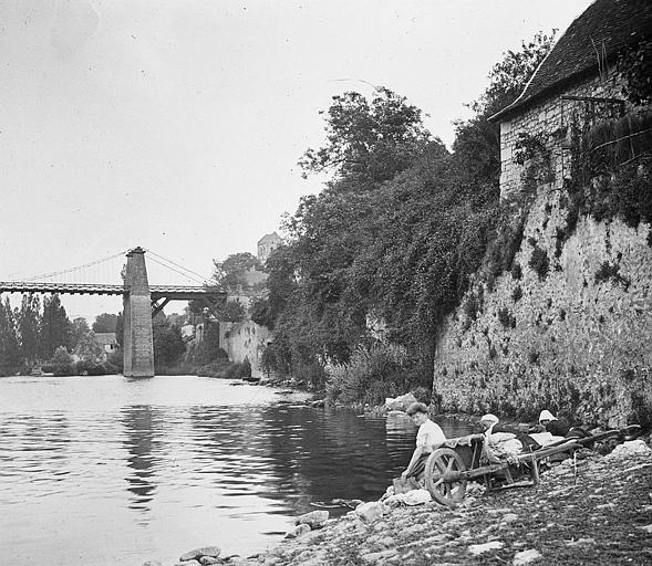 Laveuses au bord de la Creuse