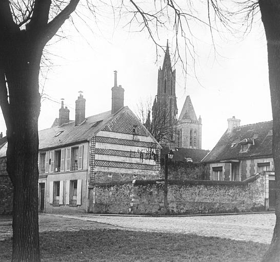 Vue prise des boulevards