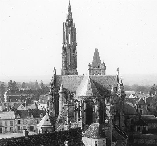 Vue de la tour de Saint-Pierre