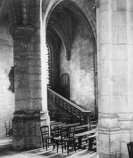 Escalier de la salle du chapitre