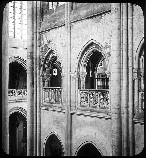 Elévation à la croisée du transept