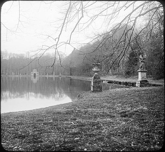 Pièce d'eau, vue générale