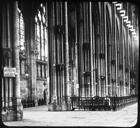 Travée centrale de la nef