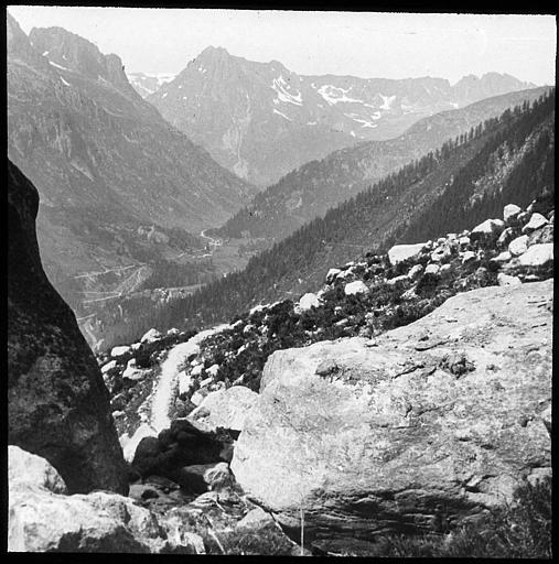 Vallée de l'Arve, vue prise au-dessus d'Argentière