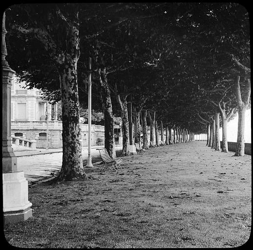 Les quais du lac Léman