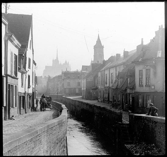 Un canal du quartier Saint-Leu