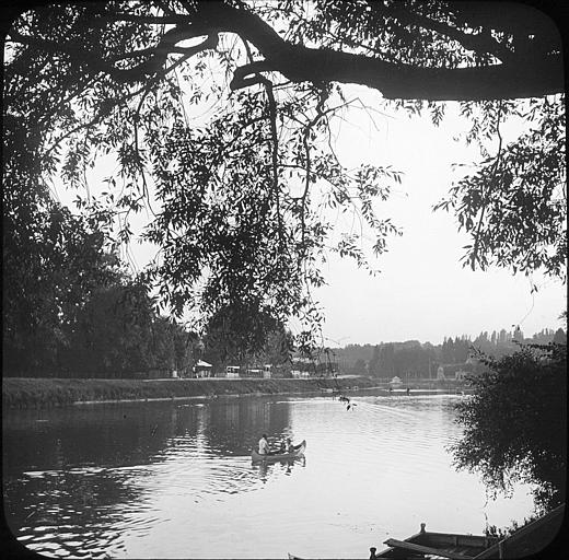 Barque sur la Marne