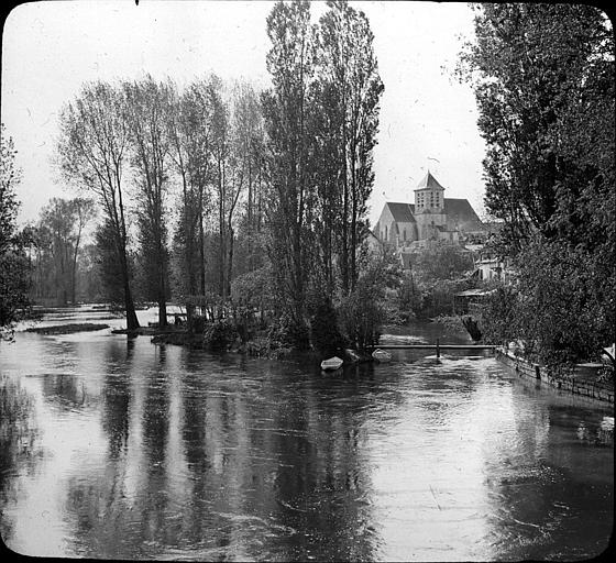 Vue prise du pont