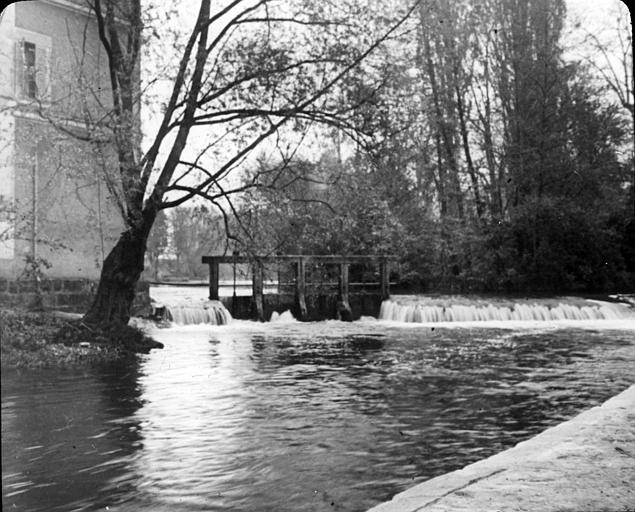 Vannes sur le Loing