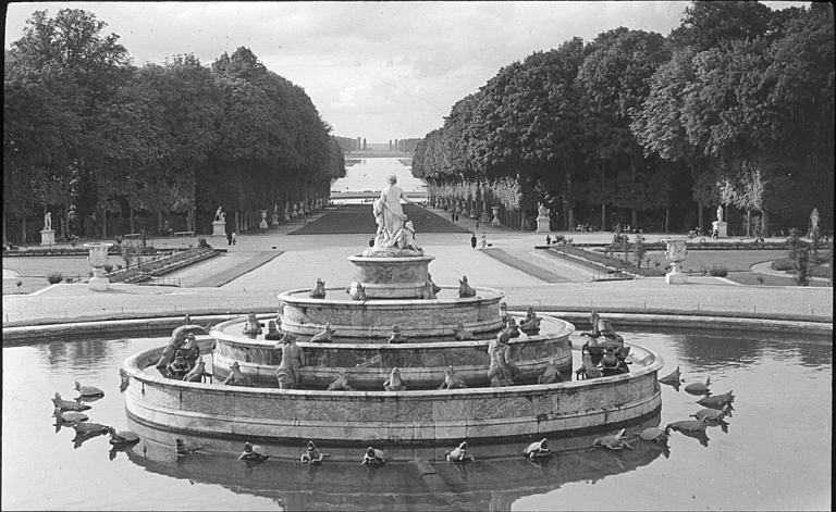 Groupe central du bassin de Latone