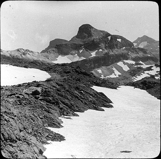 Le Casque à la brèche de Roland