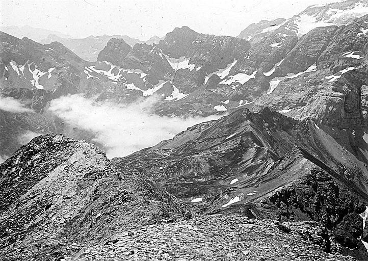 Pic de Piméné : vue panoramique des sommets environnants