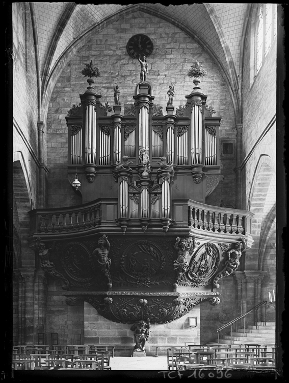 Orgue de tribune : buffet et tribune d'orgue