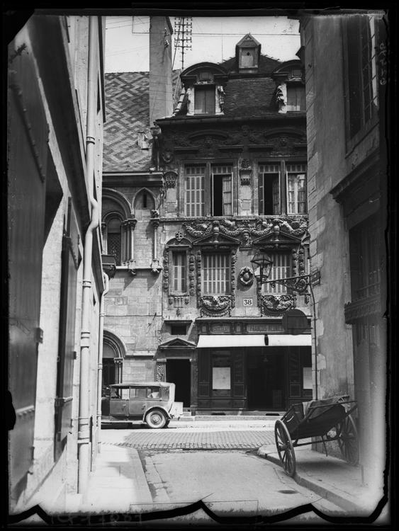 Perspective sur la façade sur rue