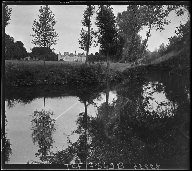 Panorama paysager sur l’édifice