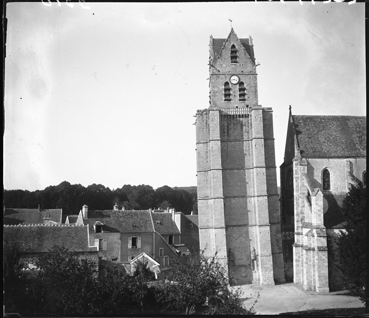 Façade sud du clocher