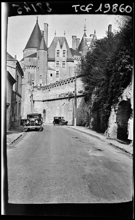 Façade rue Foulques-Nerra