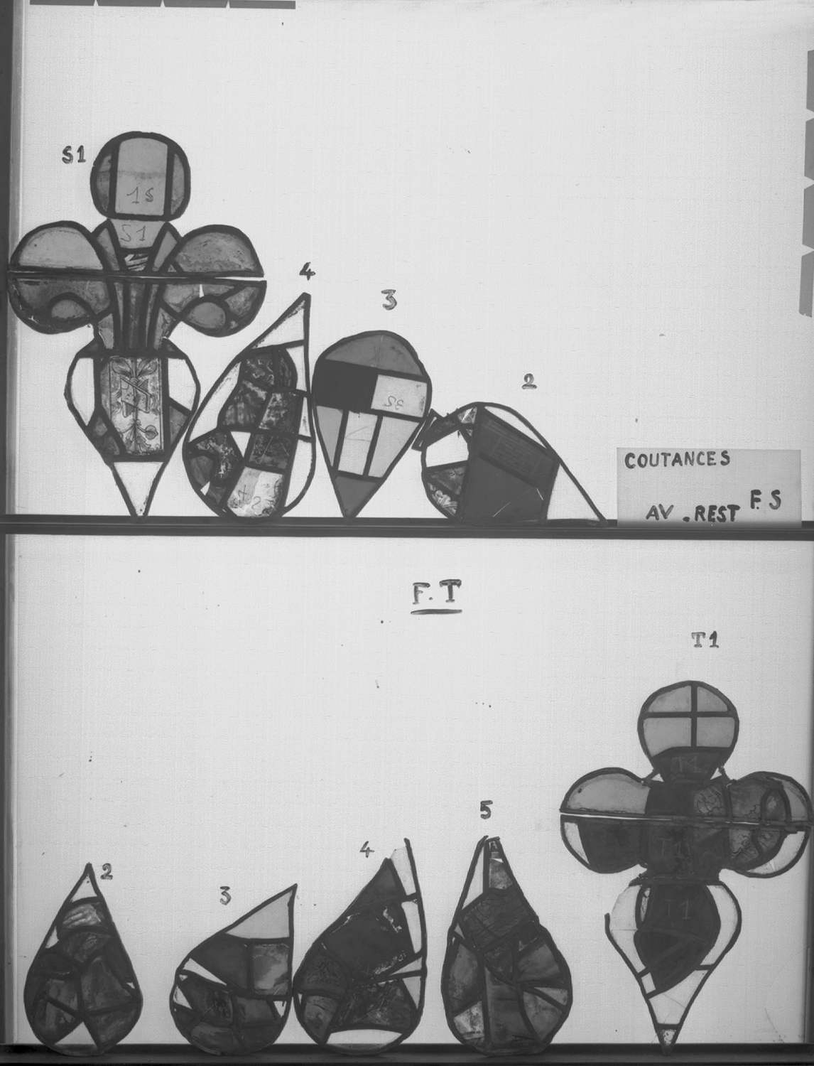 Transept partie haute ; Fenêtre S, fragments S1 - 4 – 3 – 2 ; Fenêtre T, fragments T1 – 5 – 4 – 3 – 2