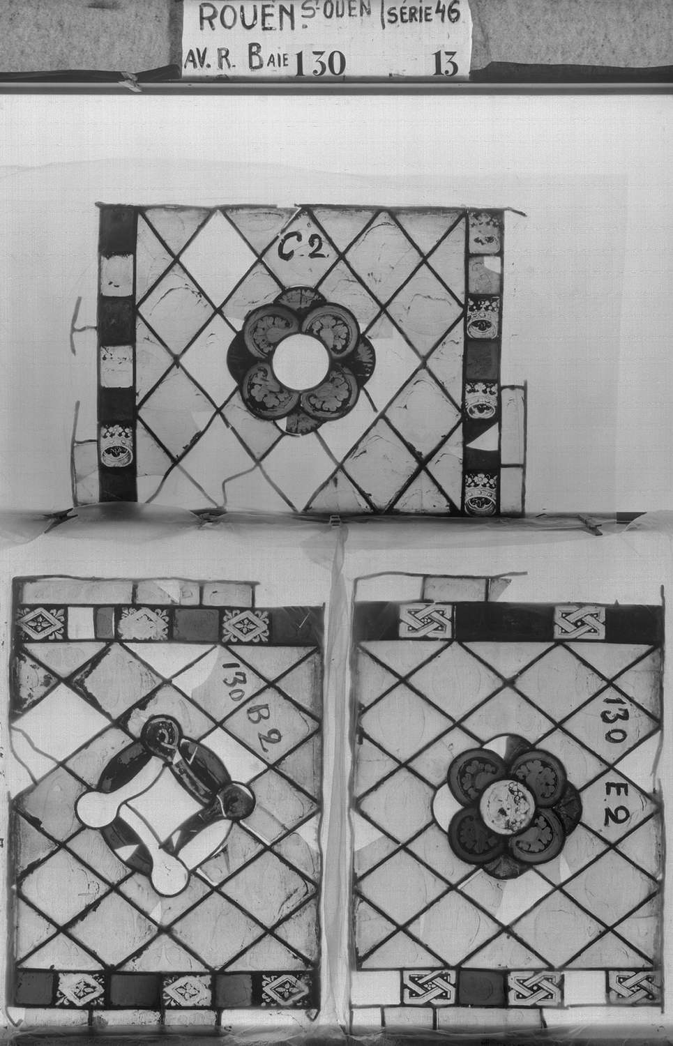 Série 46 ; Baie 130 ; Panneaux B2 - C2 - E2