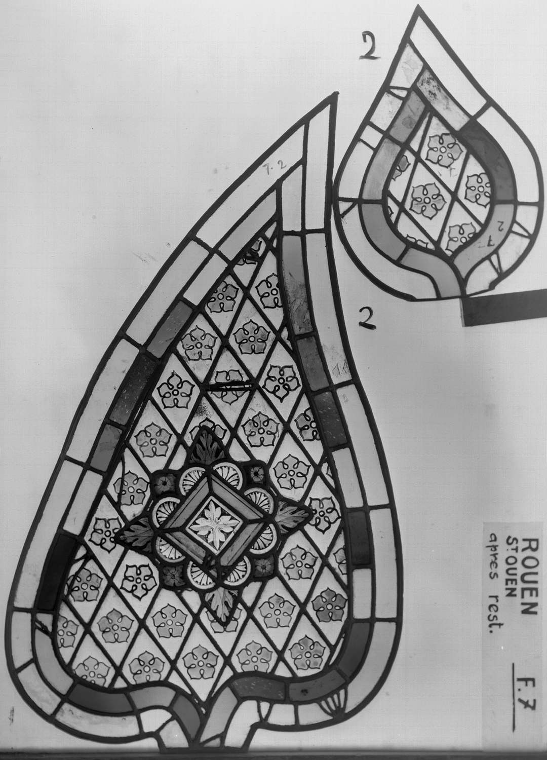 Fenêtre 7 ; Fragments 2 – 2 bis