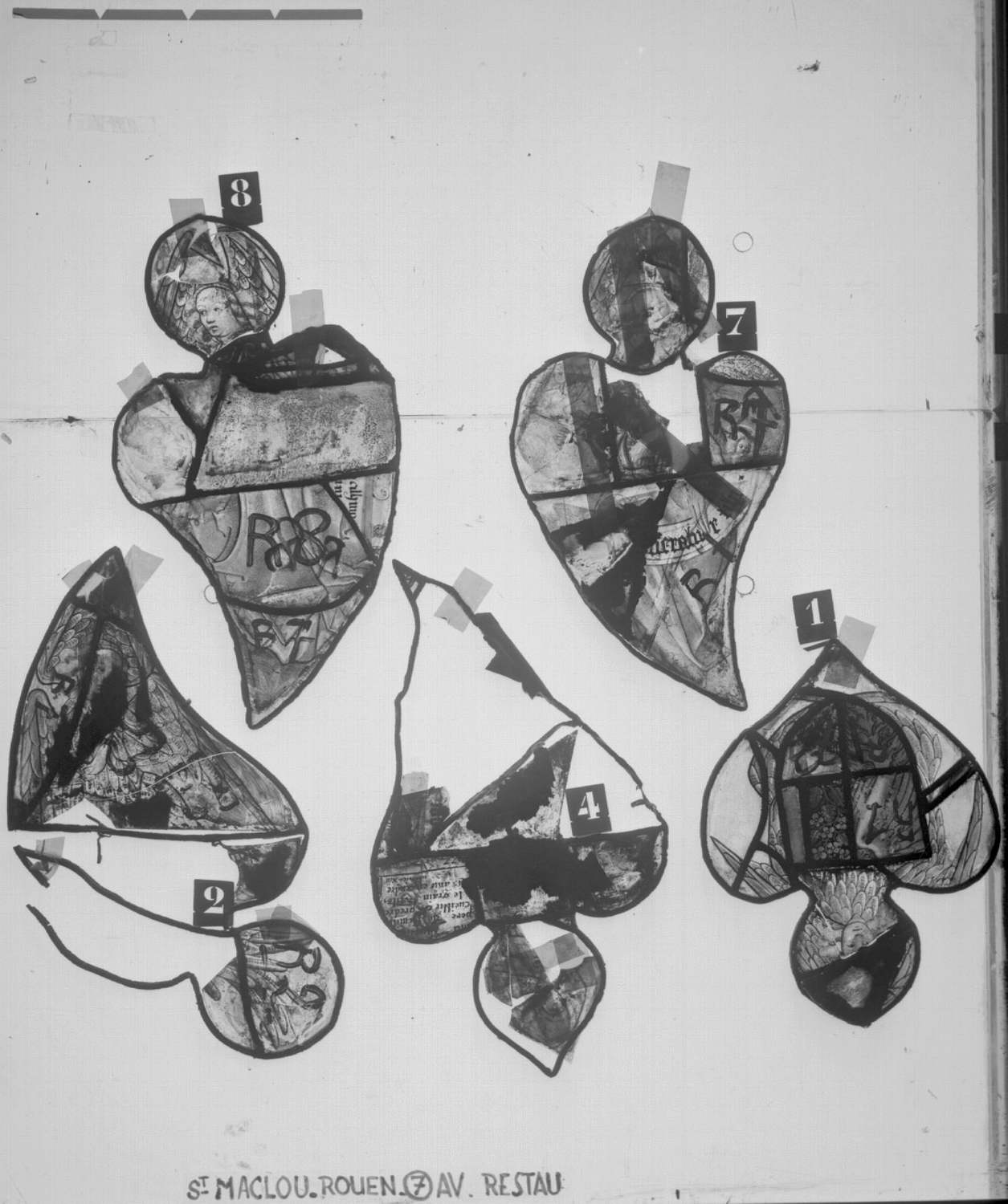 Fenêtre 7 ; Panneaux 1 - 4 - 2 - 8 - 7