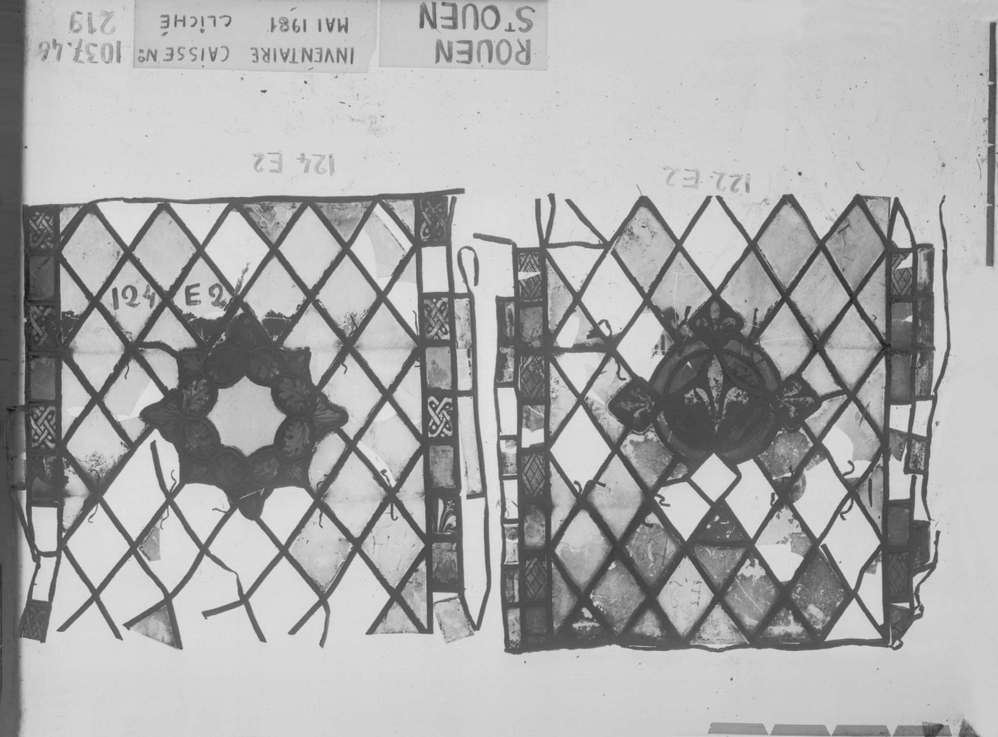 Panneaux 122.E2 – 124.E2