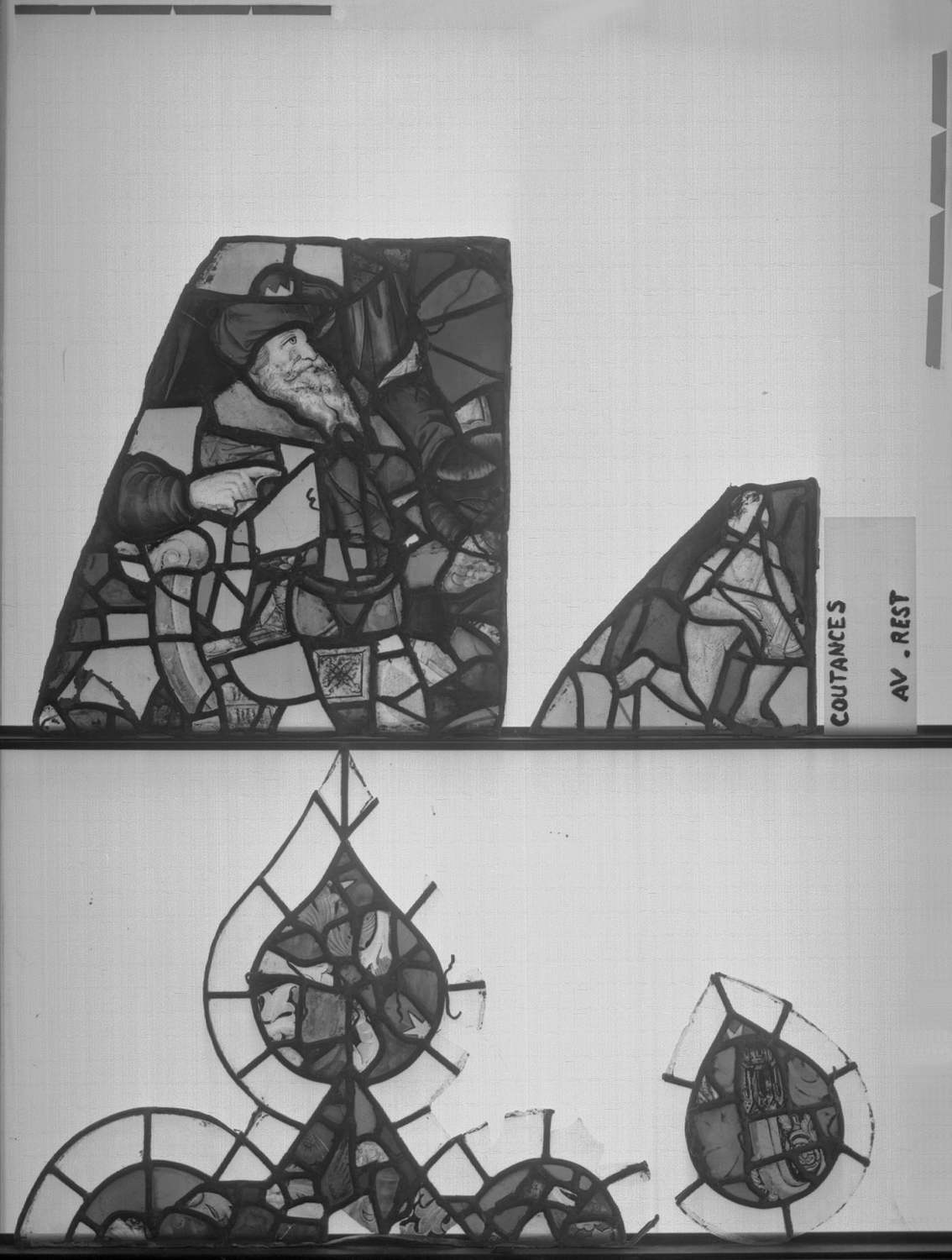 Fenêtre 7 ; Fragments