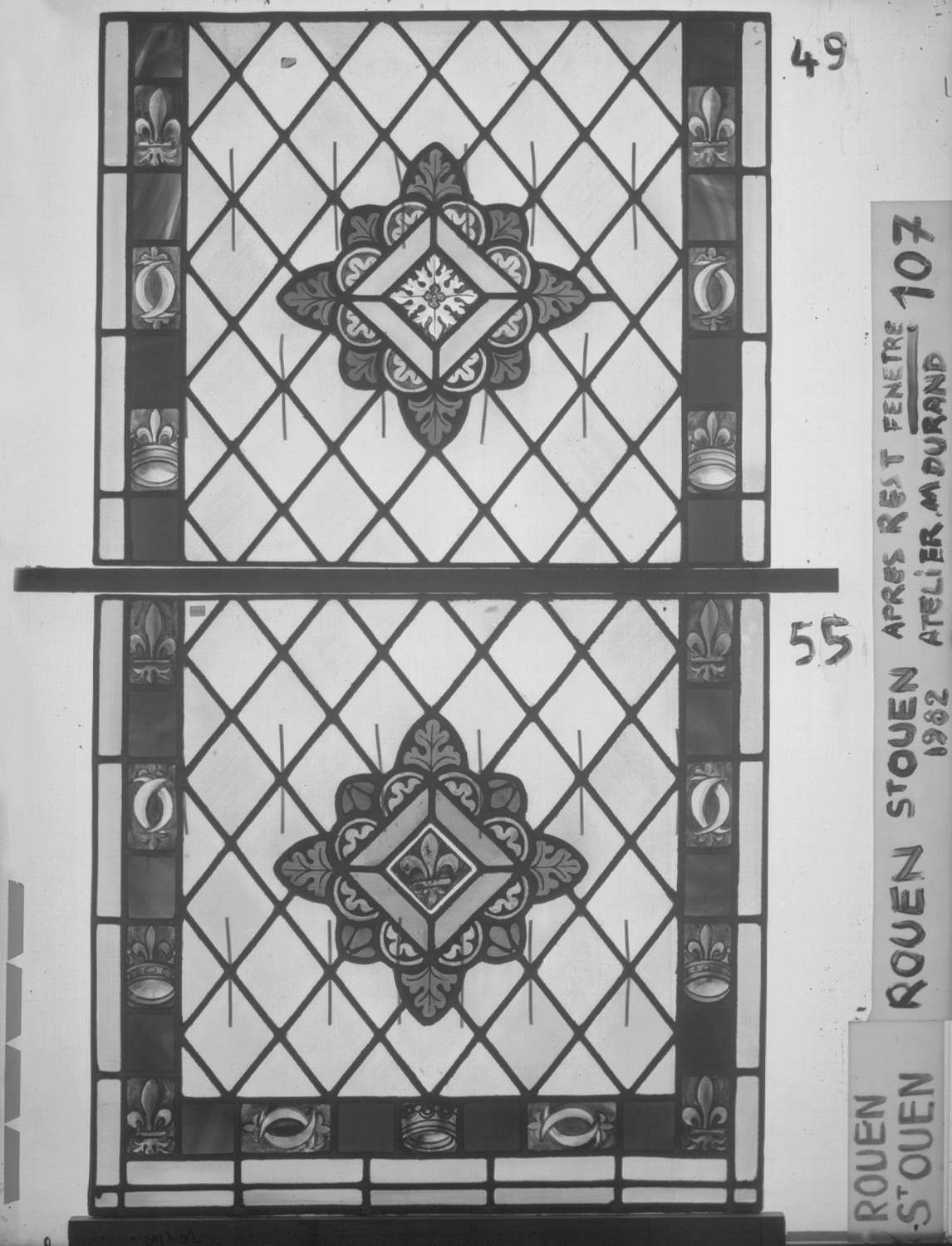 Fenêtre 107 ; 6 fenêtres du triforium Nord de la nef ; Panneaux 49 - 55