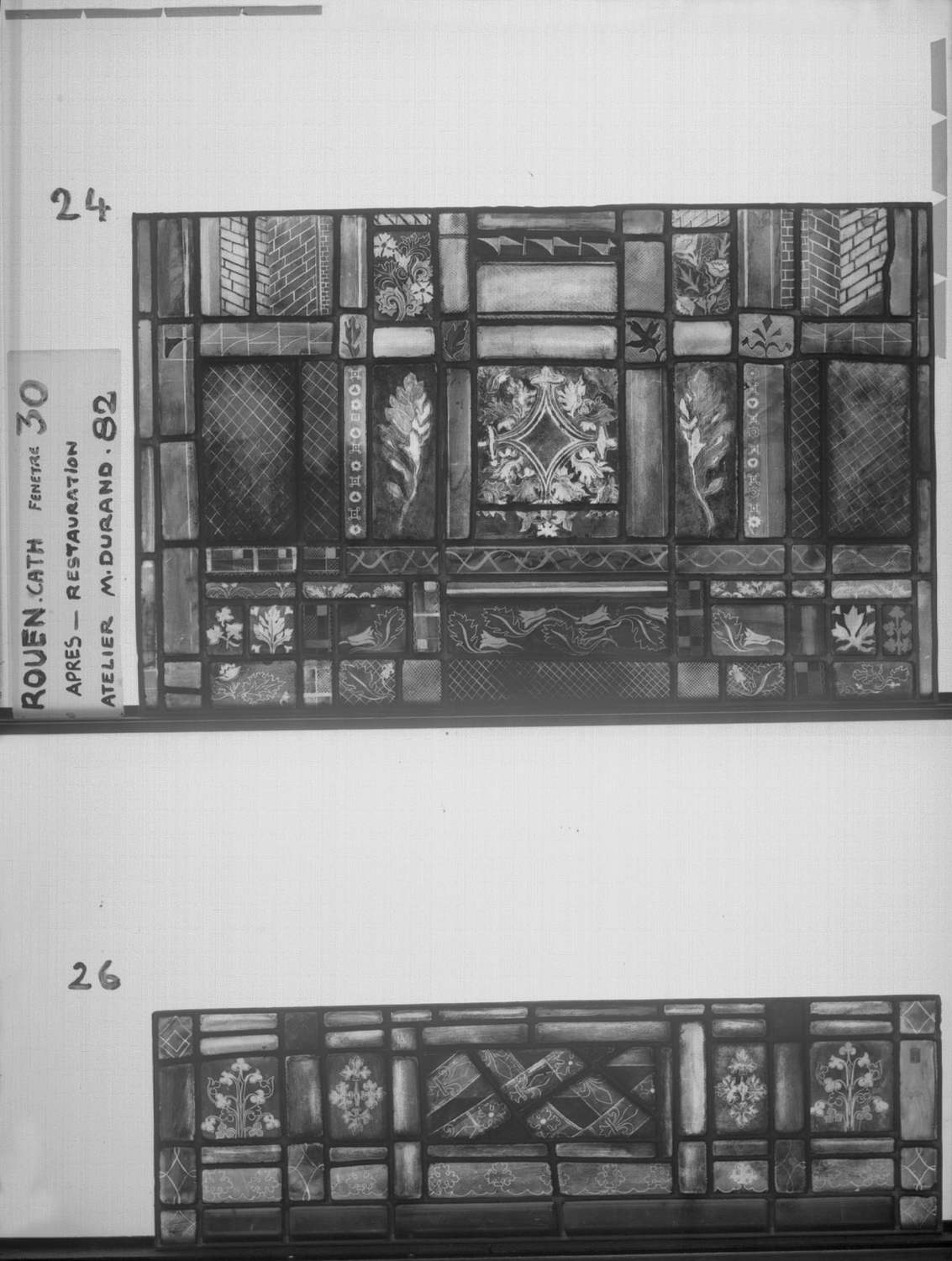 Fenêtre 30 ; Panneaux 24 - 26