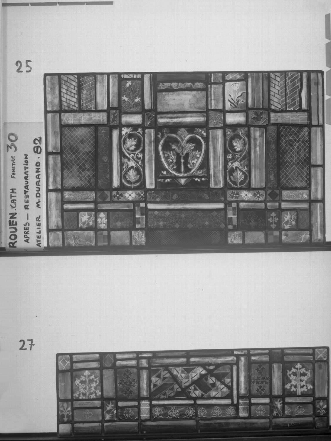 Fenêtre 30 ; Panneaux 25 - 27