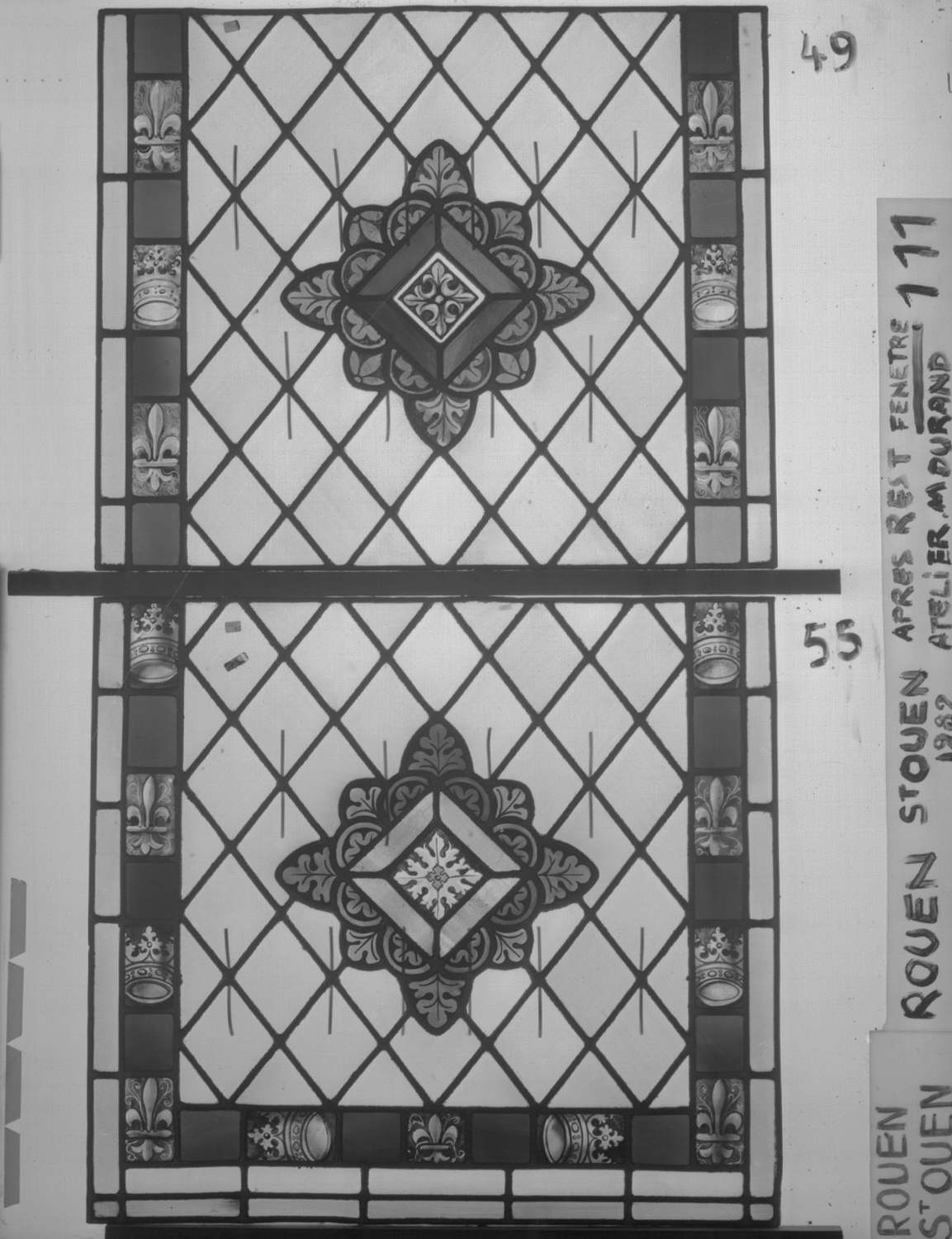 Fenêtre 111 ; 6 fenêtres du triforium Nord de la nef ; Panneaux 49 - 55