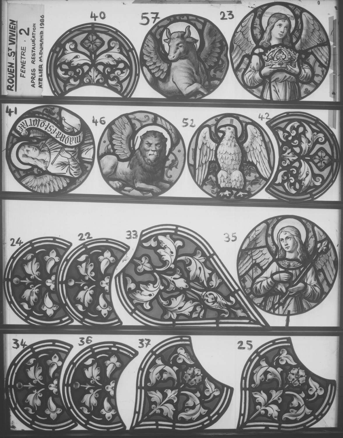 Fenêtre 2 ; Panneaux 40 - 57 - 23 - 41 - 46 - 52 - 42 - 24 - 23 - 33 - 35 - 34 - 36 - 37 – 25 (Anges et tétramorphe)