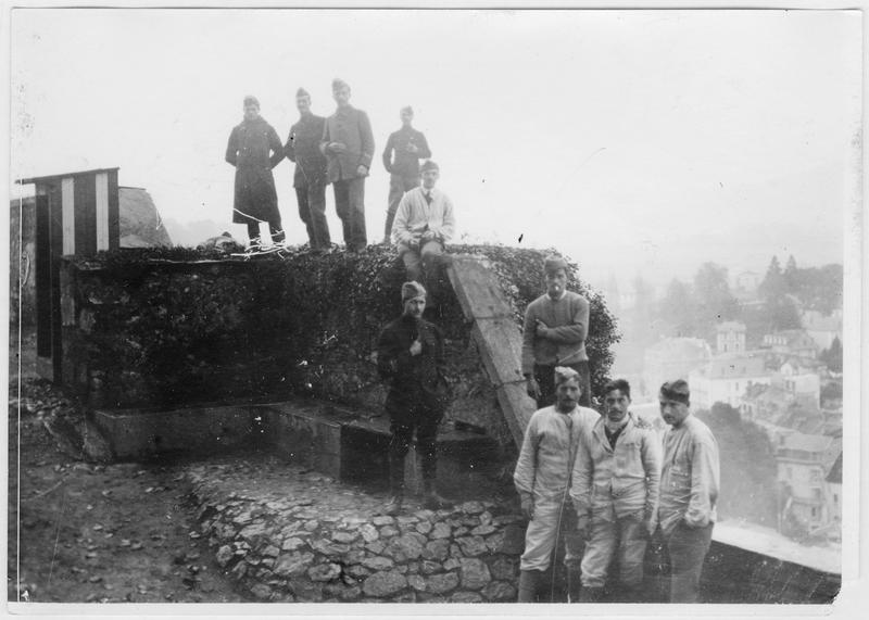 Camp de prisonniers alsaciens-lorrains. Groupe de prisonniers