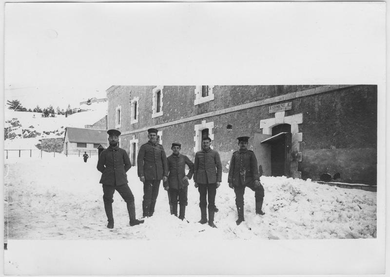 Dépôt d'officiers allemands. Groupe d'officiers allemands