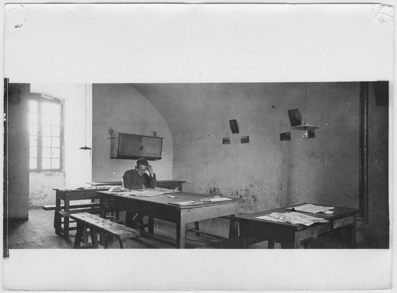 Dépôt d'officiers allemands. Salle de lecture