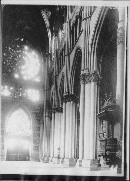 Intérieur de la cathédrale