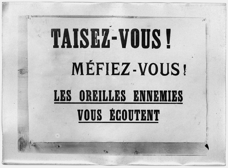 Affiche : Taisez-vous, méfiez-vous ! Les oreilles ennemies vous écoutent