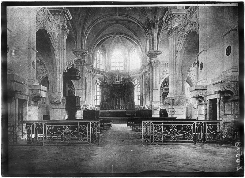 Intérieur de la chapelle