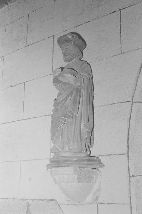 statue : saint Nicodème