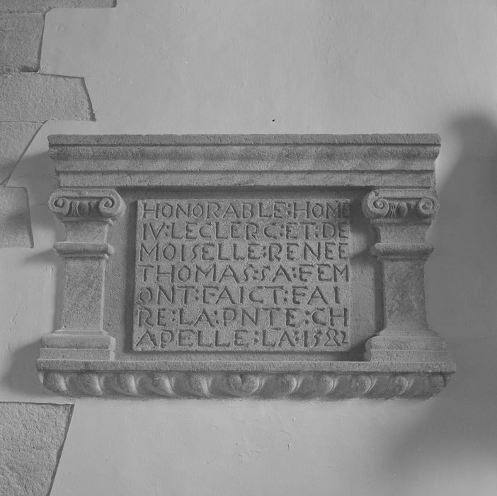 plaque commémorative