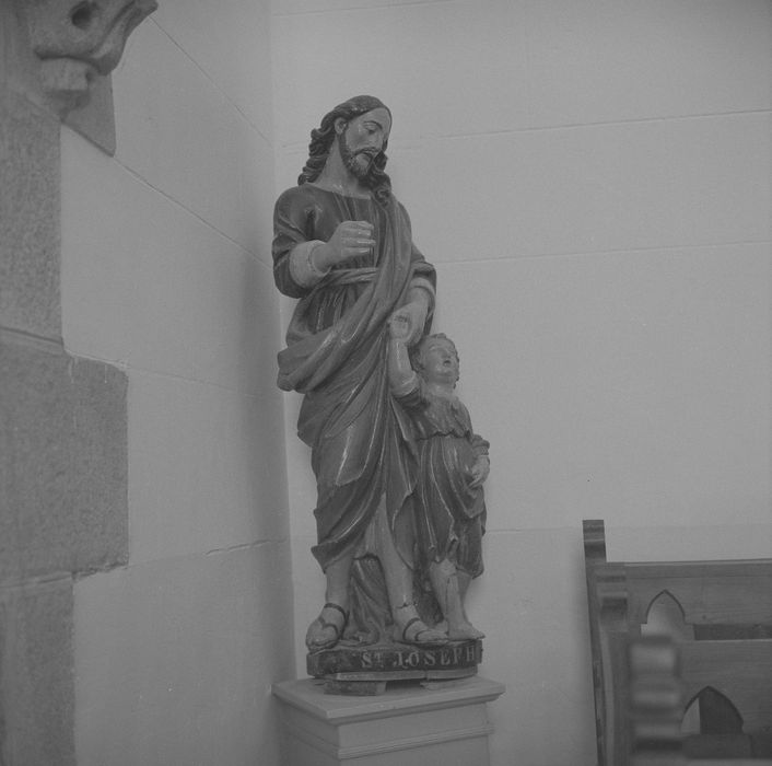 groupe sculpté : Saint Joseph et l'Enfant Jésus